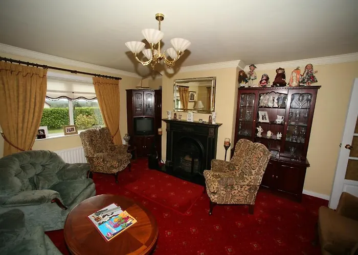 Breezy Heights 3* Cross (Mayo)