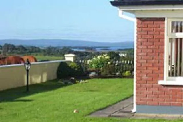 Bed & Breakfast Breezy Heights