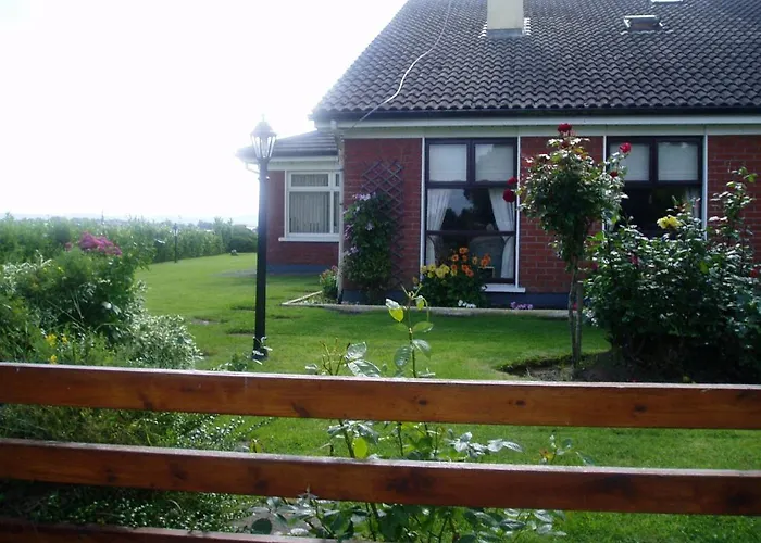 Breezy Heights Bed & Breakfast 3*